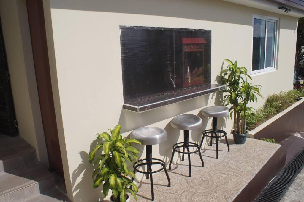 Avana Hills Tagaytay Villa Tagaytay City Εξωτερικό φωτογραφία